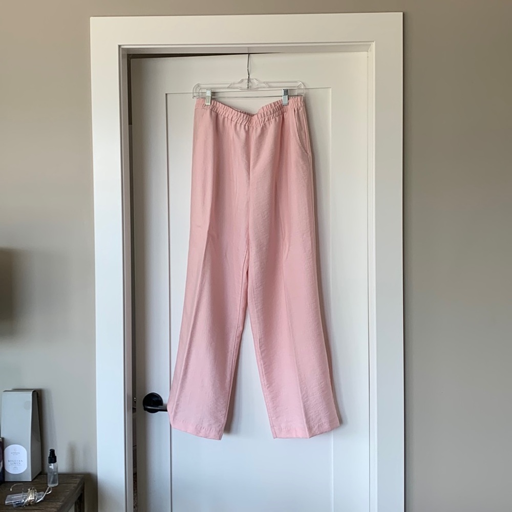 Woman’s Mr Max lightweight pink pants